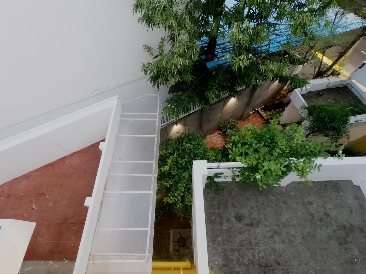 Le Sunshine Residency Leilighet Pondicherry Eksteriør bilde